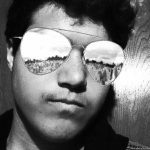 Meet your Posher, Dax